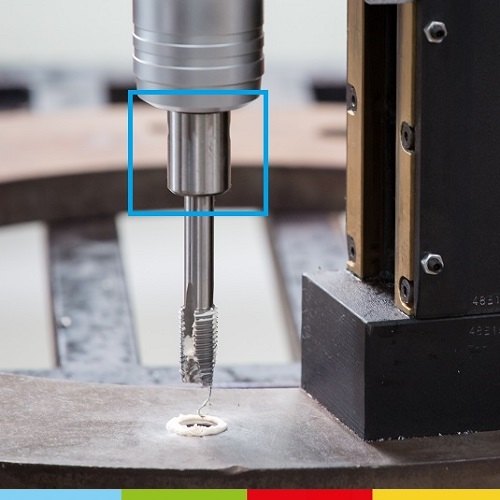 BDS tap adapter tapping on a magnetic drill
