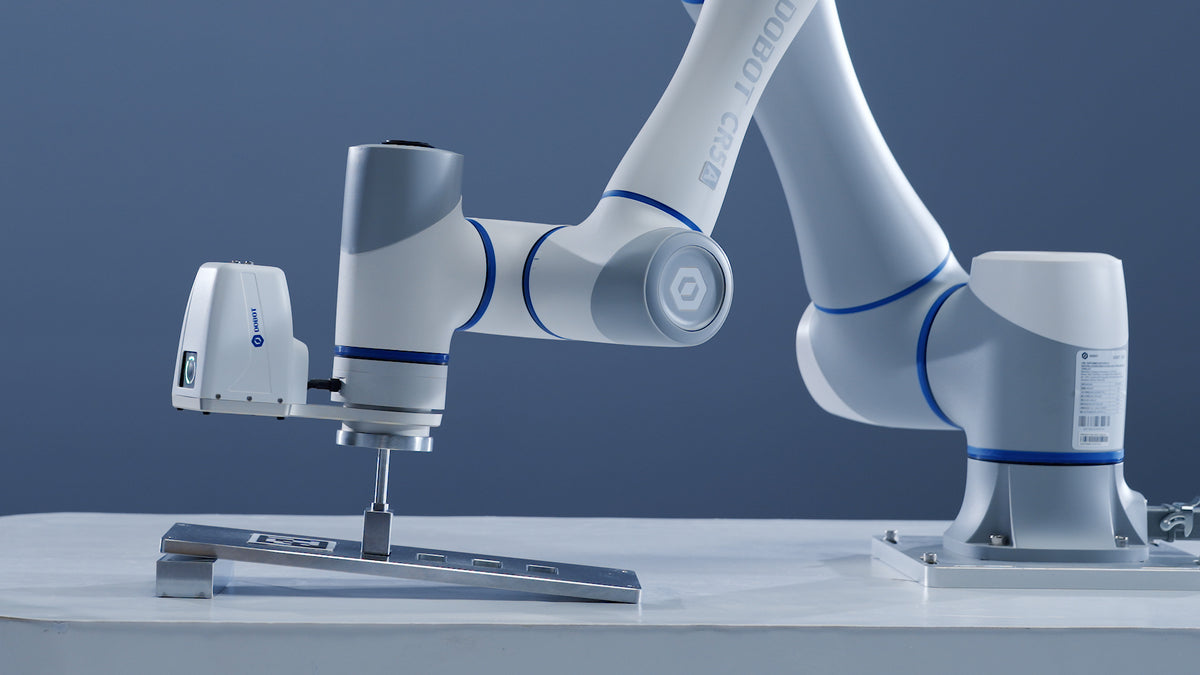 DOBOT VX500 smart camera on a CRA cobot